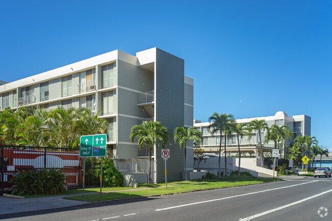 Building Photo - Waialae Place