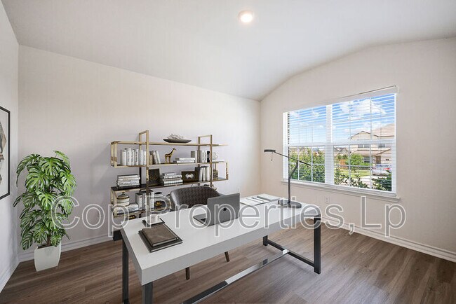 Foto del edificio - 7400 Merton Minter St