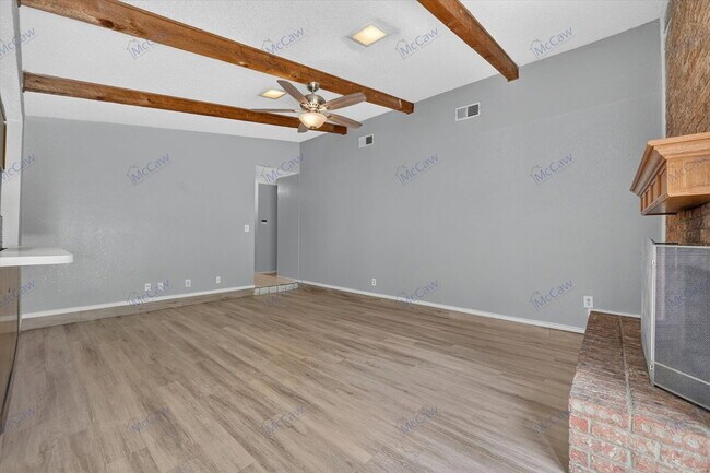 Foto del edificio - 2913 Green Ridge St