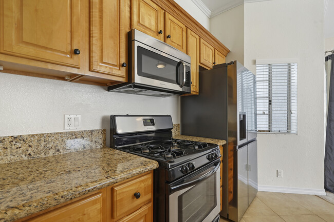 Kitchen - 4401 Sepulveda Blvd