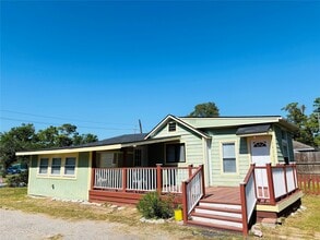 Building Photo - 2004 Deats Rd