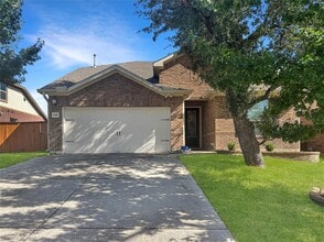 Building Photo - 4416 Trinity Woods St