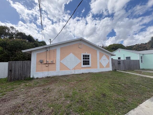 Building Photo - 3115 Windsor Ave