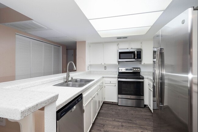 Building Photo - Spacious 2-Bedroom Home in The Aspens - Wa...