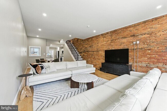 Foto del edificio - 1937 Dickinson St