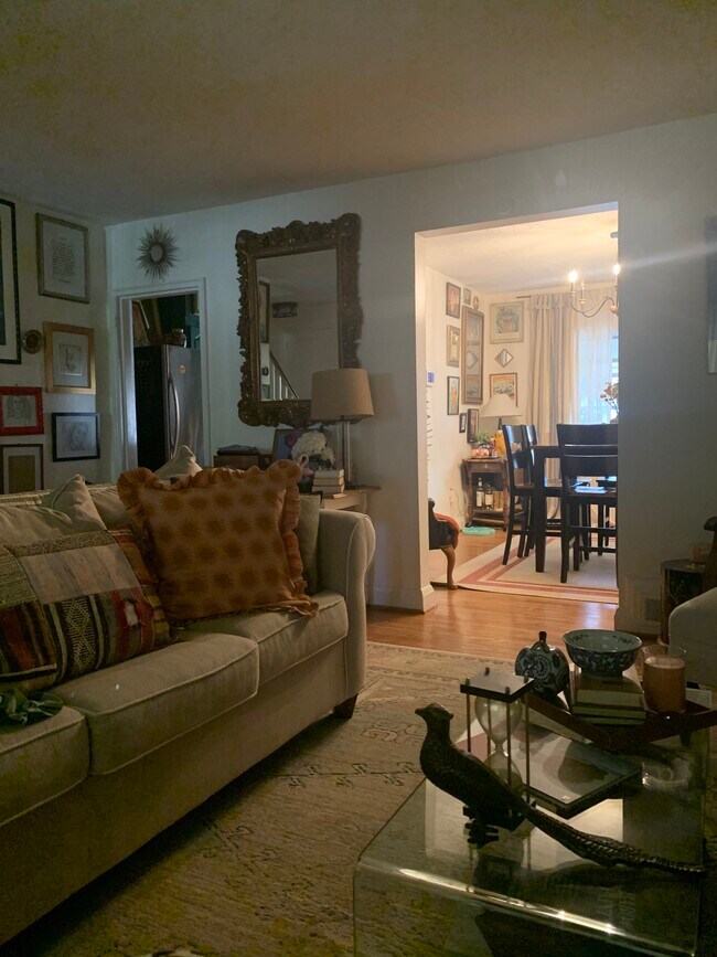 Foto del edificio - 143 N Edgewood St