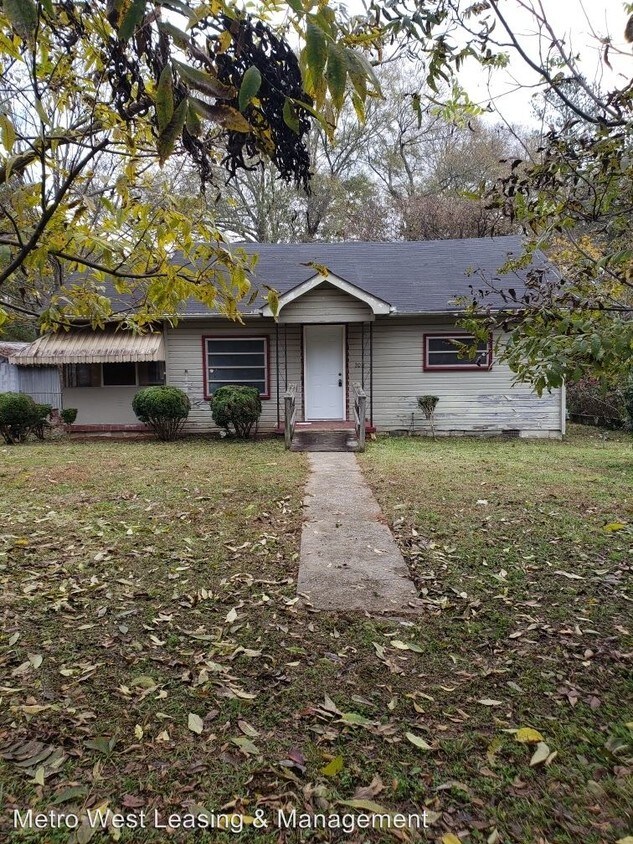 Primary Photo - 3 br, 1 bath House - 207 Bass Street