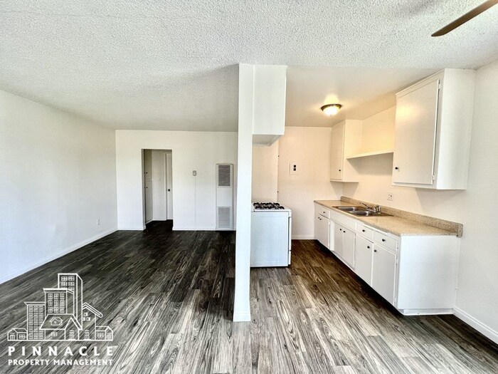 Foto principal - 1 Bedroom Apartment For Rent in Gardena