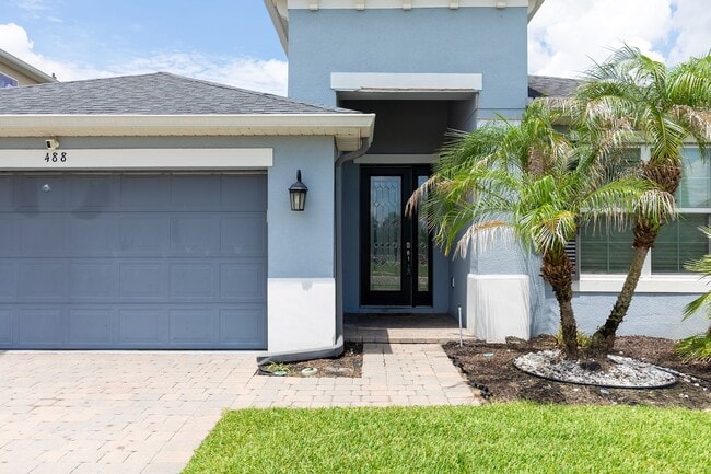 Swimming pool in Community here in this great 3 bdrm home! - Swimming pool in Community here in this great 3 bdrm home!
