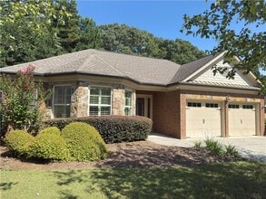 Building Photo - 3951 Sovereign Dr