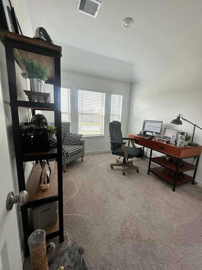 Foto del edificio - 25406 Rustic Sq Trce