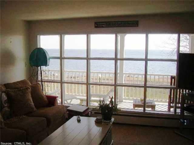 Building Photo - 207 Linden Ave