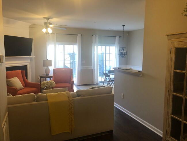 Foto del edificio - Greenville - 2Bd/2.5Ba, 1569SF