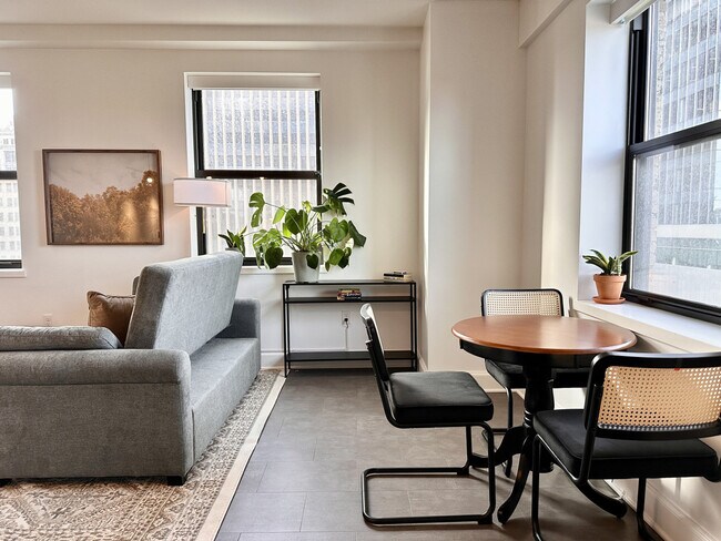 Foto del edificio - 758 N Broadway