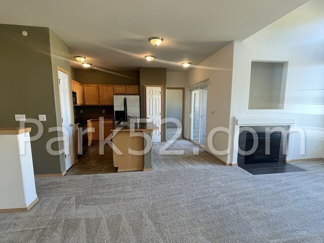 Foto del edificio - 2 Bedroom Condo in DuPont