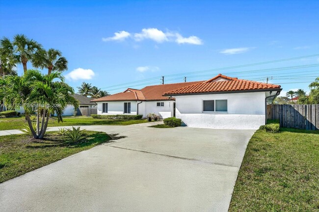 Building Photo - 9203 SW 136th Terrace