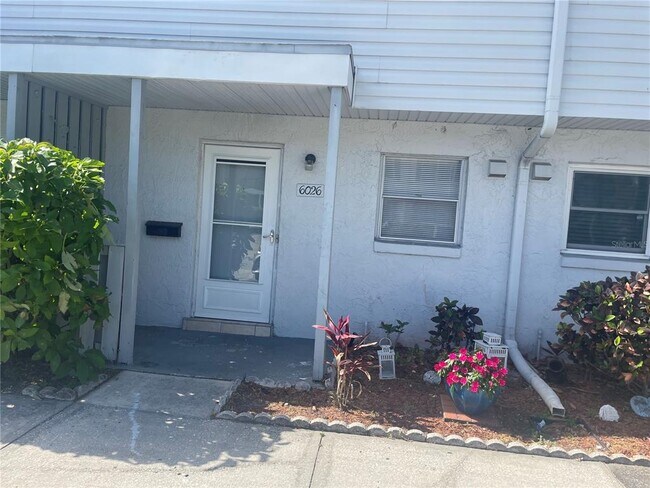 Foto del edificio - 6026 Amberly Ct