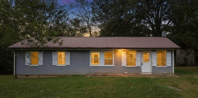 Foto del edificio - 144 Burch Ave