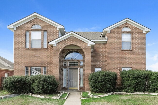 Building Photo - 1723 Country Crest Ln