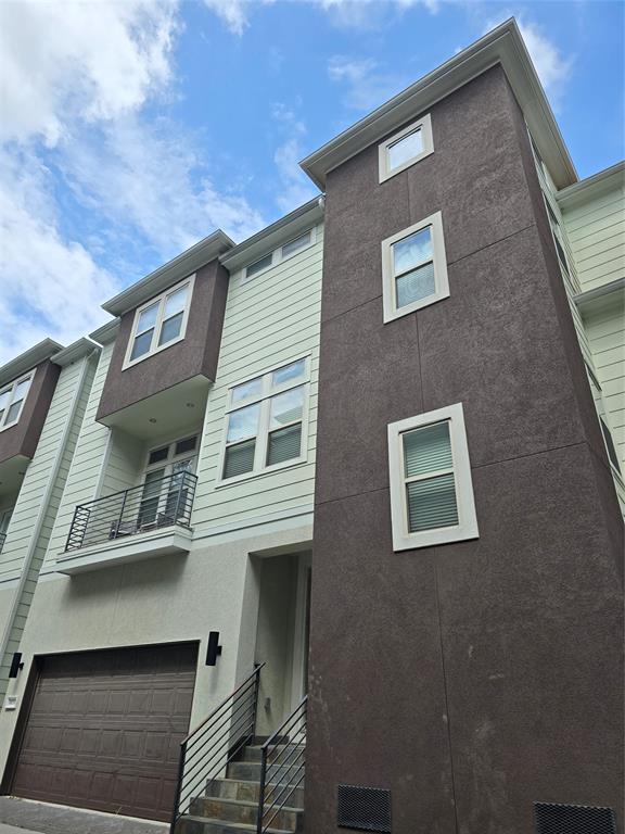 Foto del edificio - 1113 W 18th St