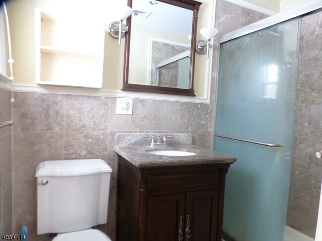 Foto del edificio - 9 Carteret Rd