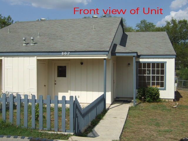 Foto del edificio - 1025 Sutton Dr