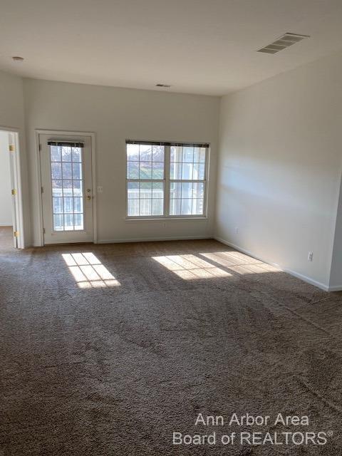 Building Photo - 2786 S Knightsbridge Cir
