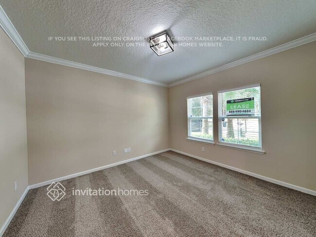 Foto del edificio - 117 Aspen Leaf Dr