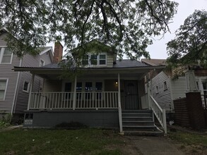 Building Photo - 15839 LaSalle St