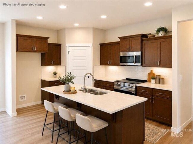 Building Photo - 994 Kenbrook Loop