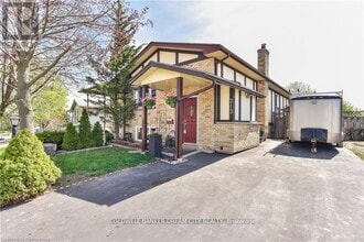 Building Photo - 213 Scott Rd