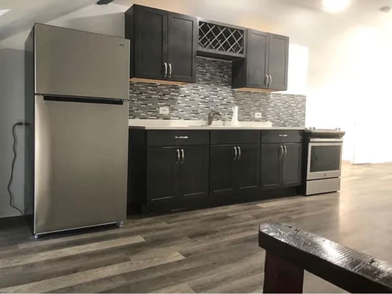 Photo - 5849 W Midway Park (Chicago, IL)