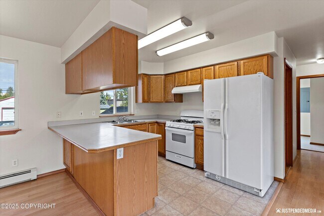 Foto del edificio - 437 E 14th Ave