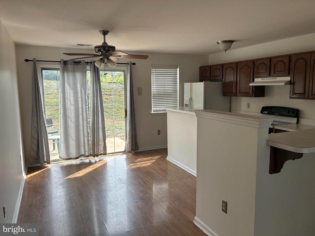 Foto principal - 1619 Rosewood Ct