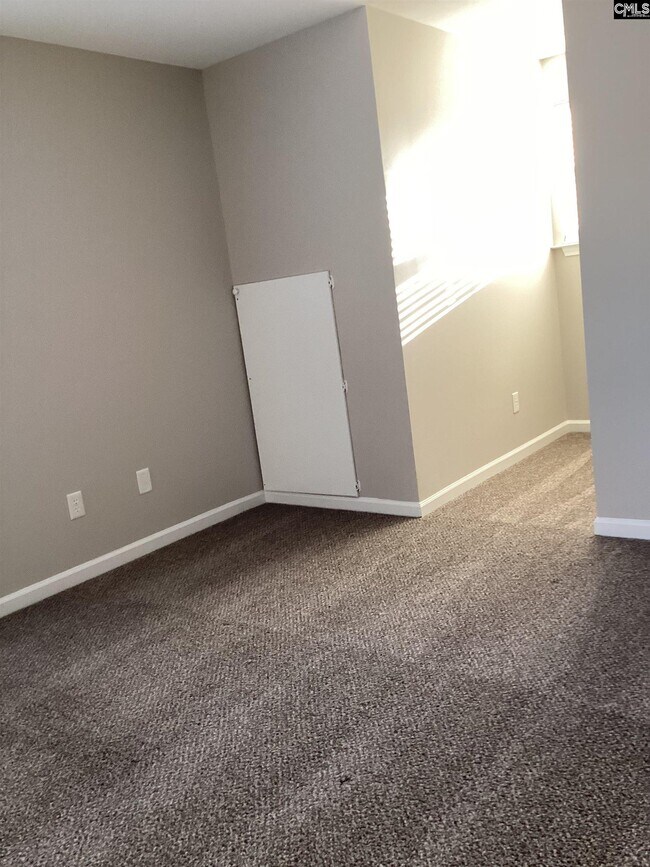 Foto del edificio - 120 Summer Pines Drive