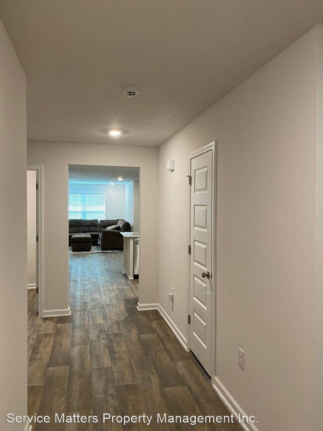 Building Photo - 4 br, 2 bath House - 5509 Galahad Trail