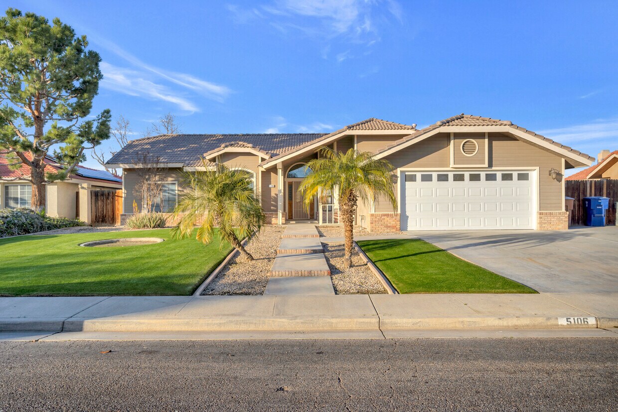 Primary Photo - 5106 Glacier Canyon Ct