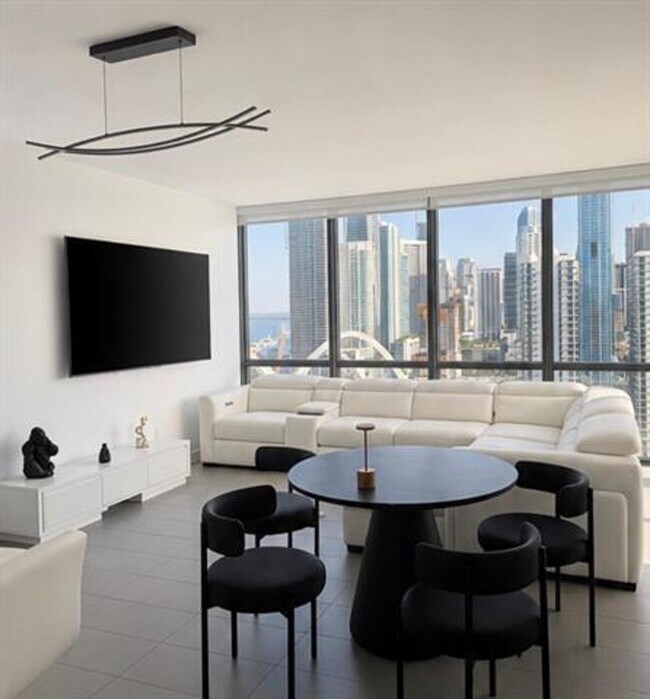 Foto del edificio - 1600 NW 1st Ave