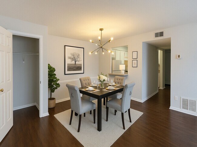 Foto del edificio - A charming 2 beds and 2 bath at Westmar Te...