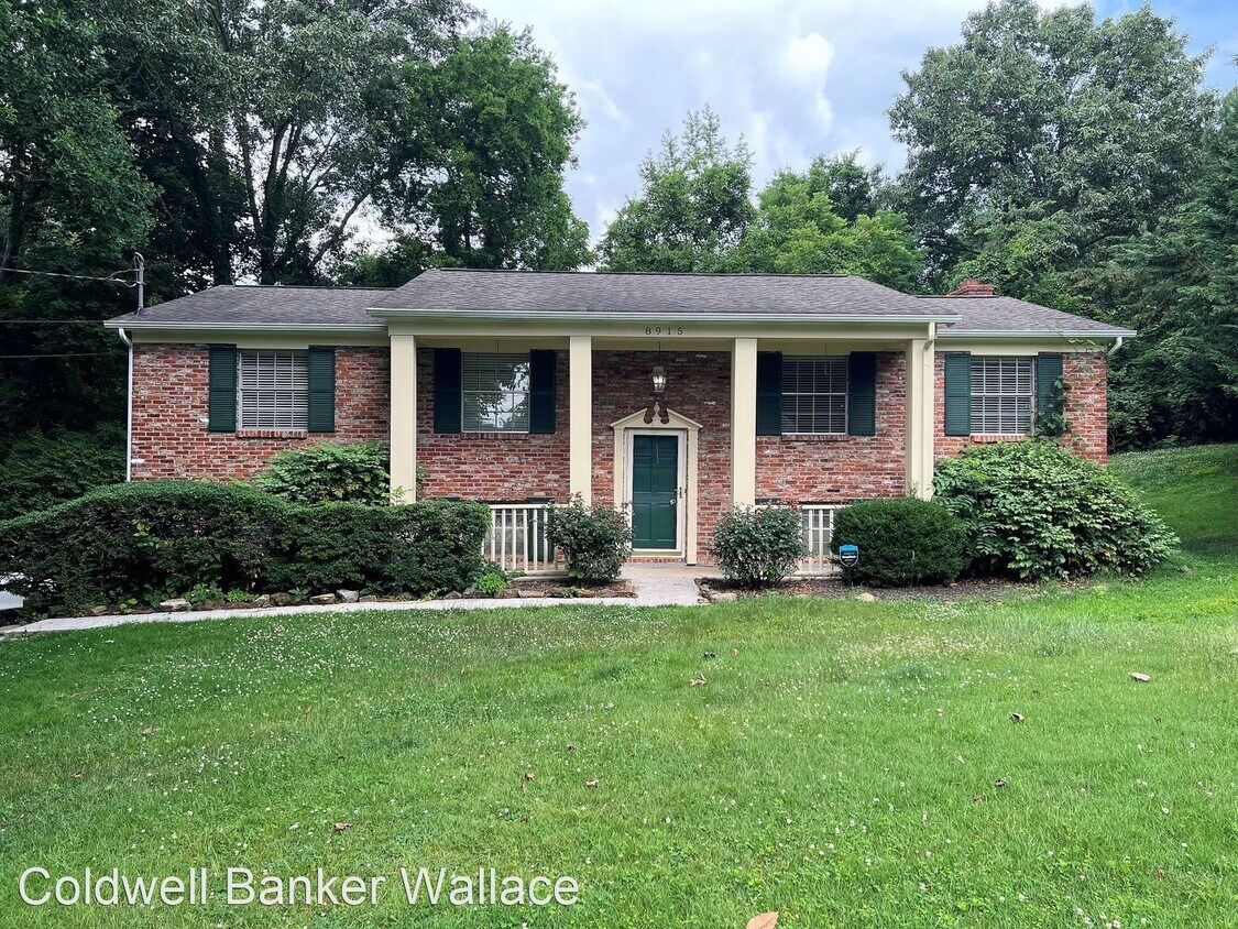 Primary Photo - 4 br, 3 bath House - 8915 Ripon Circle