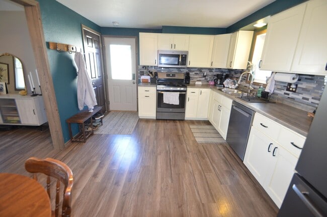 Foto del edificio - 610 Elizabeth St