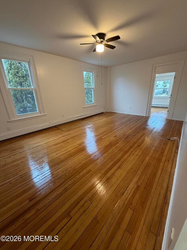 Foto del edificio - 63 Norwood Ave