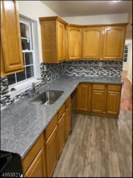 Primary Photo - 216 19th Ave