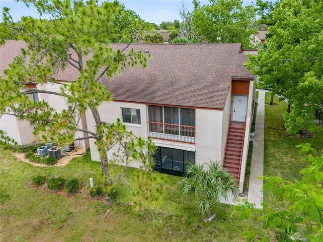 Building Photo - Completely new remodeled 2 bedroom 2 baths...