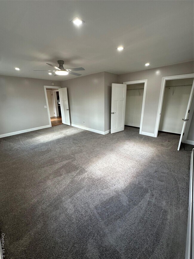 Building Photo - 2322 NY-32