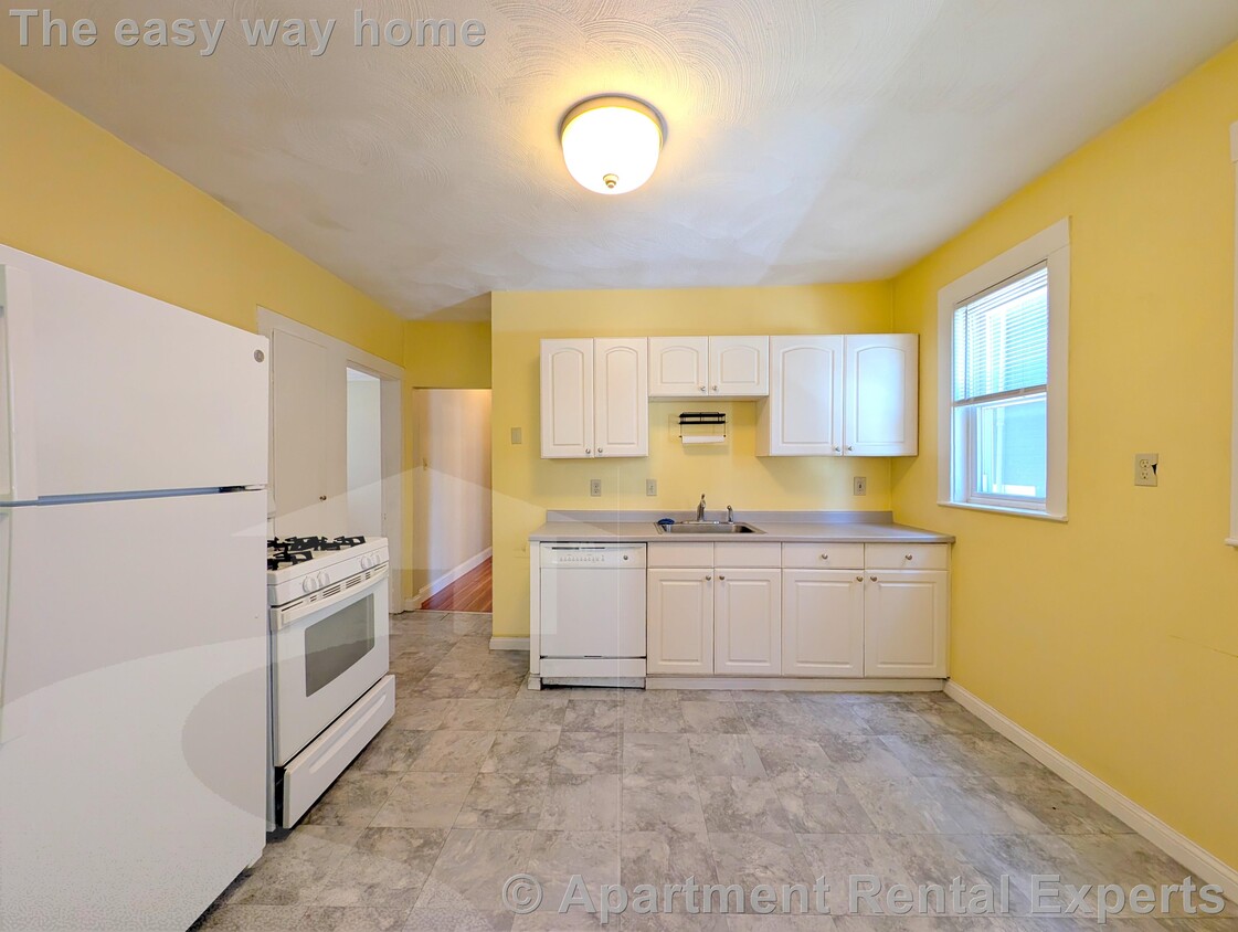 Photo - 79 Conwell Ave Unit #1