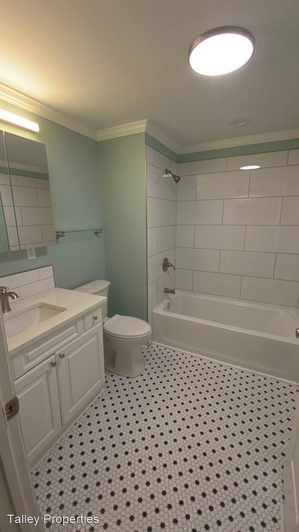 Building Photo - 2 br, 2 bath House - 43 North Main Street