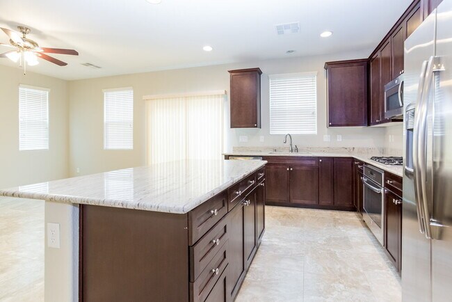 Foto del edificio - 5661 Primrose Peak Ct