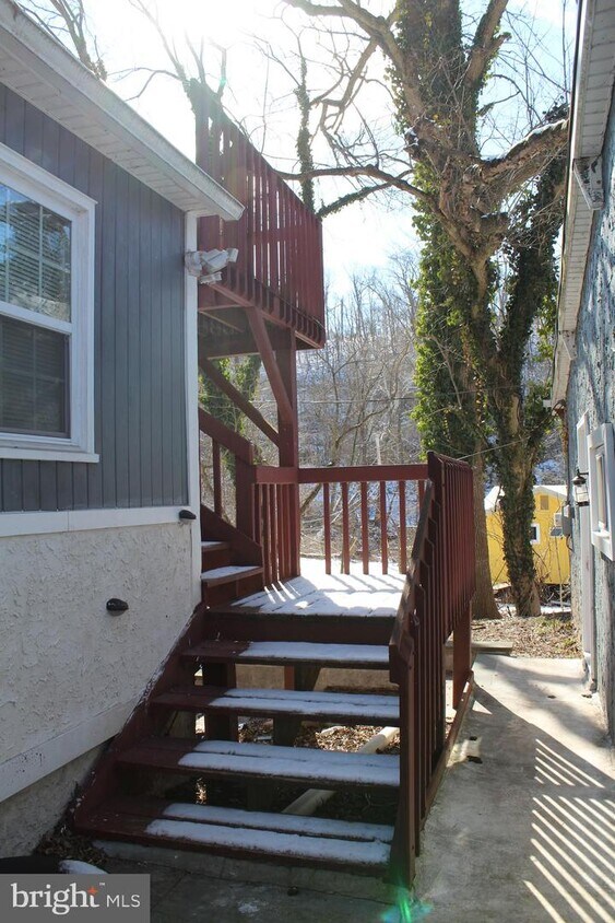 10 Indian Head Rd, Collegeville, PA 19426 Apartment for Rent in