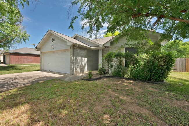 Building Photo - 130 Henke Cv 78640 | 3 bed 2 bath 2 car ga...